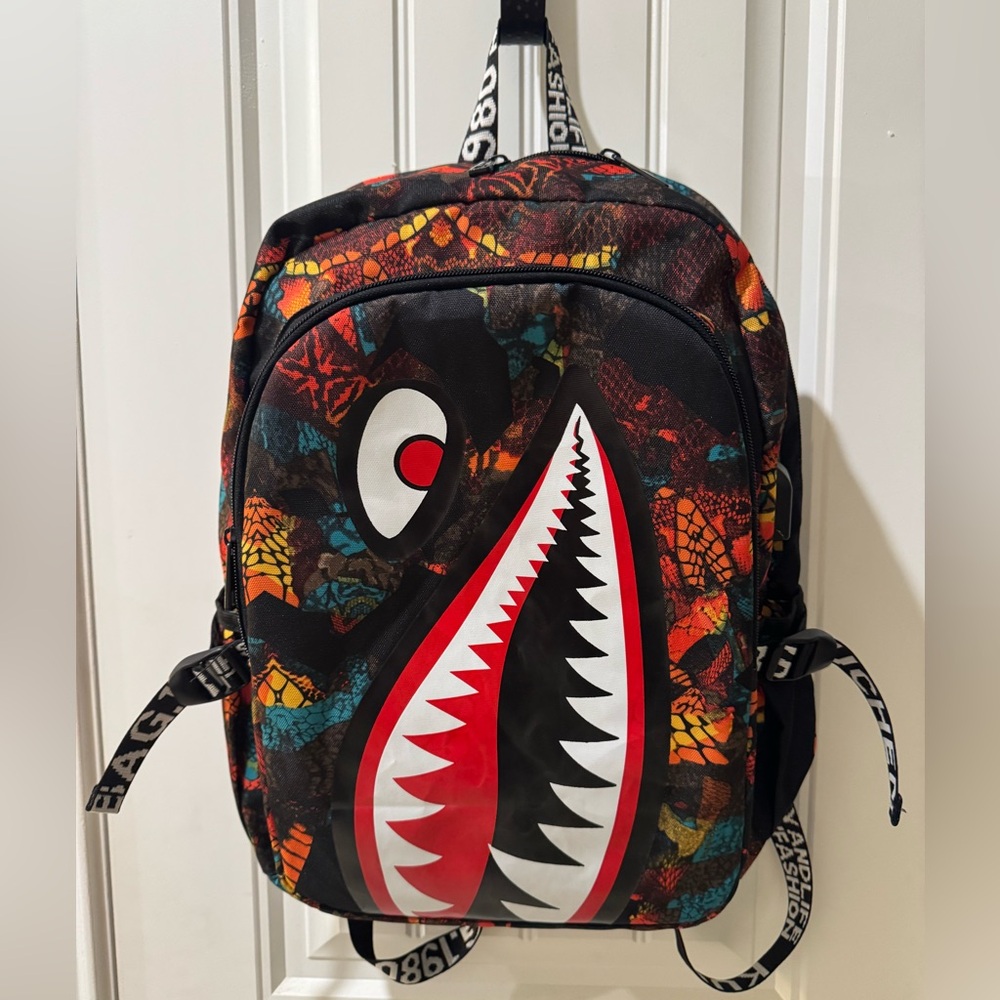 Stylish Multicolor Backpack - image 2